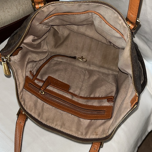 Michael Kors Brown signature MK Logo Coated Canvas &Leather tote bag - Picture 5 of 6